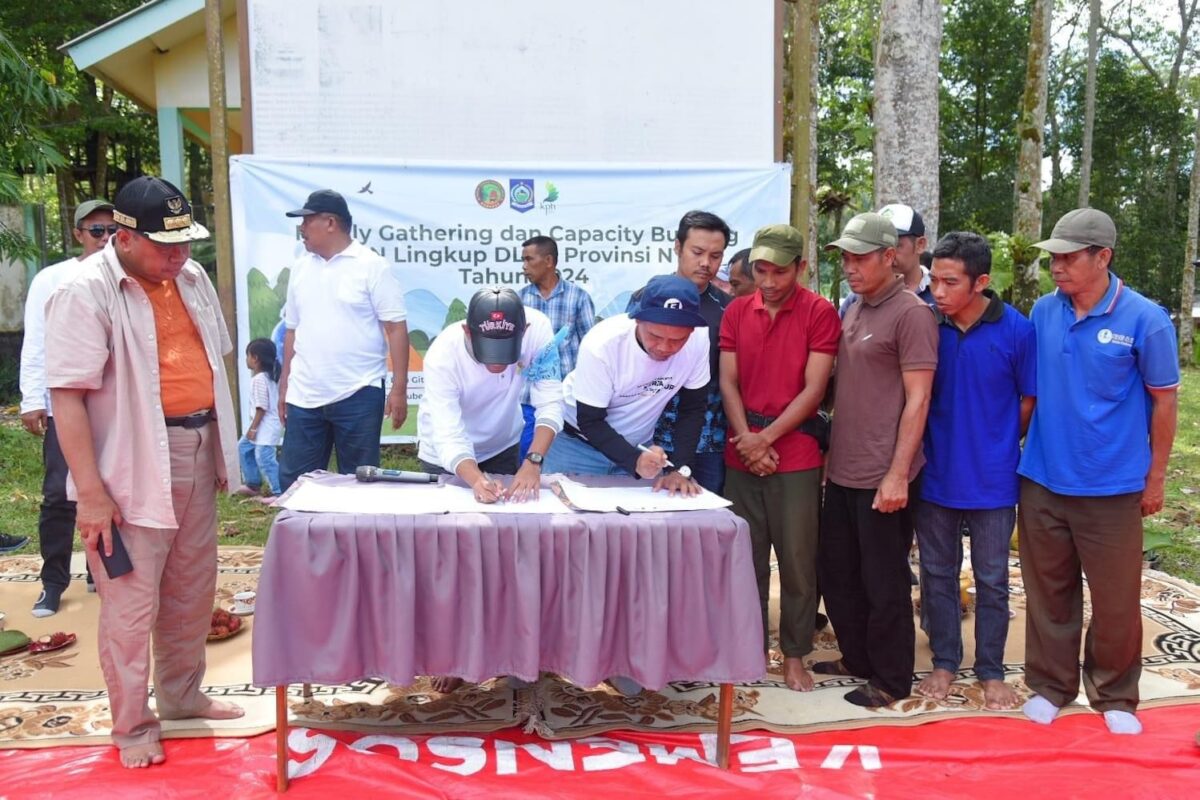 Pj Gubernur NTB Himbau Dinas LHK Perkuat Kekompakan