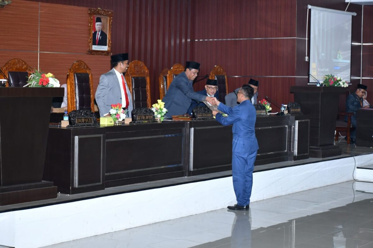 Pj Bupati Hadiri Rapat Paripurna ke Xll Masa Sidang ll DPRD Lotim
