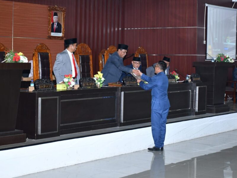 Pj Bupati Hadiri Rapat Paripurna ke Xll Masa Sidang ll DPRD Lotim