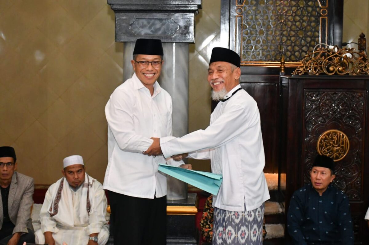 Peringatan Malam Nuzulul Qur'an Tingkat Kabupaten Lotim 1445 Hijriah
