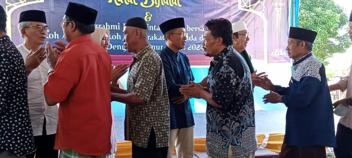 Halal Bihalal Bulan Syawal Pemerintah Desa Denggen dihadiri Pj Bupati