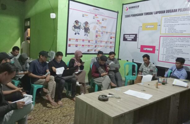 Hasil Coklit di Sakra Barat Berantakan, Panwascam Ancam Coklit Ulang