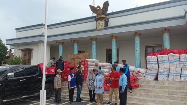 DPR-RI Terpilih Lale Syifaun Nufus Langsung Bantu Warga Korban Putting Beliung di Jonggat dan Kuripan