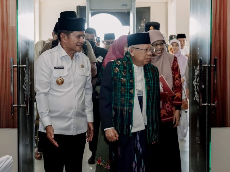 Kunjungan KH. Ma'ruf Amin di NTB Didampingi Pj Gubernur Hasanudin