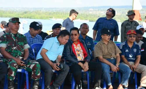 Bupati Apresiasi Semangat Panitia Festival Teluk Kayangan