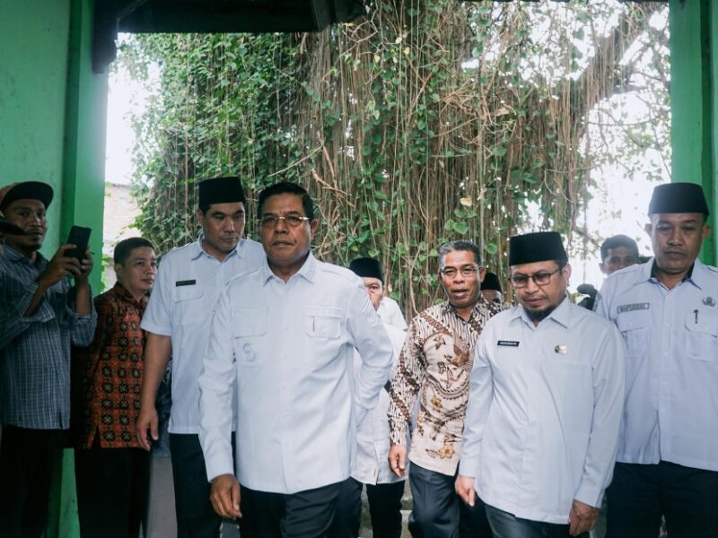 Bupati Lotim Apresiasi Inisiatif Wali Murid SMPN 1 Aikmel