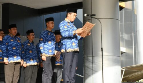 Pemkab Lotim Gelar Apel Bulanan, Tegaskan Komitmen Pembangunan Lewat Visi "Lotim SMART