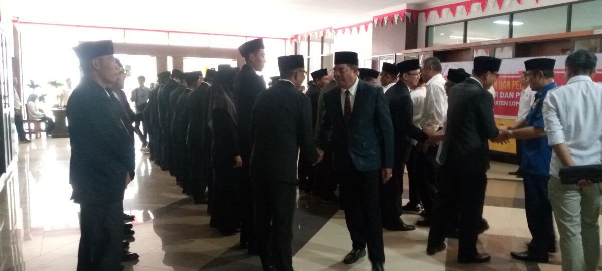 Rotasi Besar-Besaran, Bupati Lombok Timur Lantik Puluhan Pejabat Baru Eselon II-IV