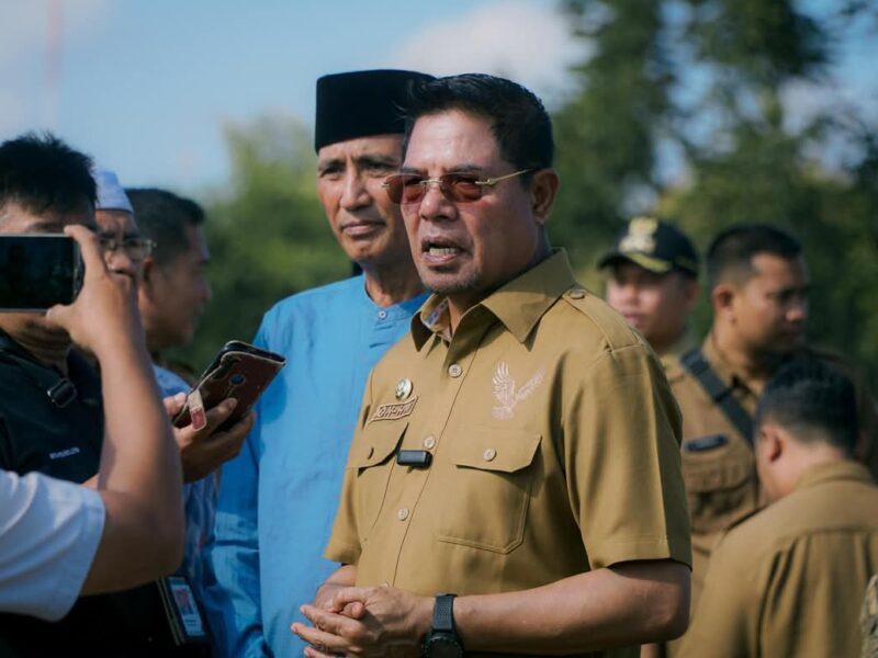 Bupati Lotim Tegaskan Komitmen Lindungi Pedagang Kecil, Bebas Pajak, Justru Dapat Bantuan