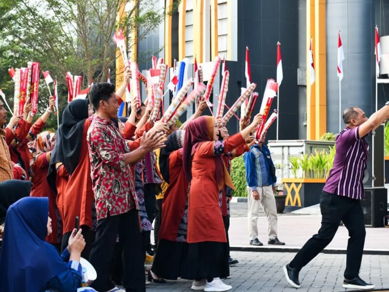 Semarak Festival Tenun Lombok Timur 2025, Pemda Dorong Pertumbuhan Ekonomi Kreatif Lokal ‎