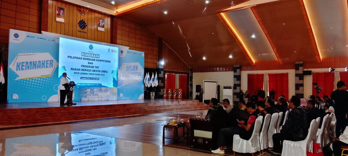 Menaker RI Resmi Buka Pelatihan Berbasis Kompetensi dan Program MBG di Lombok Timur