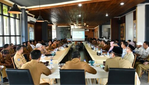Pemkab Lotim Gelar Rakor Lengkap, Bupati Fokus Tekan Kemiskinan Ekstrem dan Jaga Ketersediaan LPG 3 Kg
