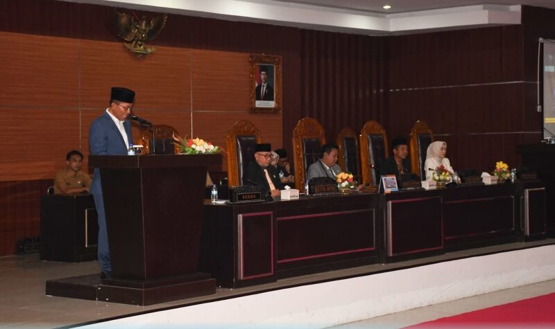 Pemkab Lotim dan DPRD Sepakati Raperda Perubahan APBD 2025