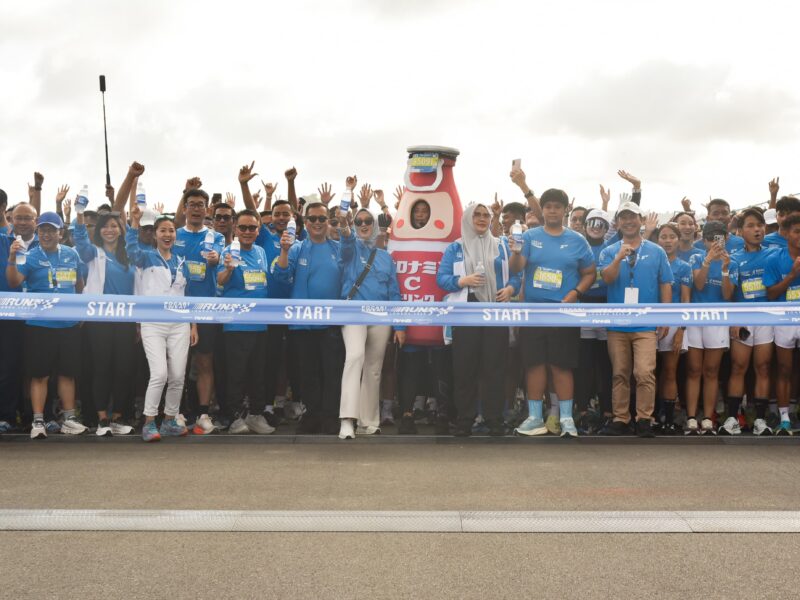 Gubernur NTB Lepas Peserta Pocari Sweat Run Di Sirkuit Internasional Mandalika
