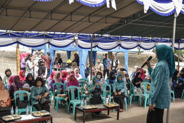 Ketua TP PKK Provinsi NTB Tekankan Konsumsi Ikan Berkualitas