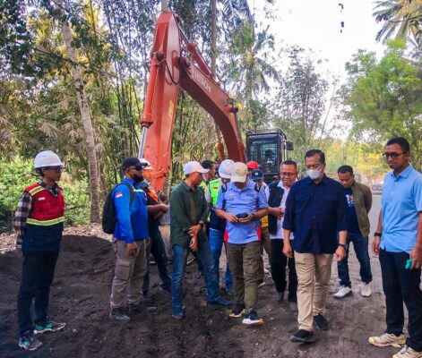 Perbaikan Jalan Simpang Pototano-Simpang Seteluk dan Jalan Pohgading-Tanjung Geres