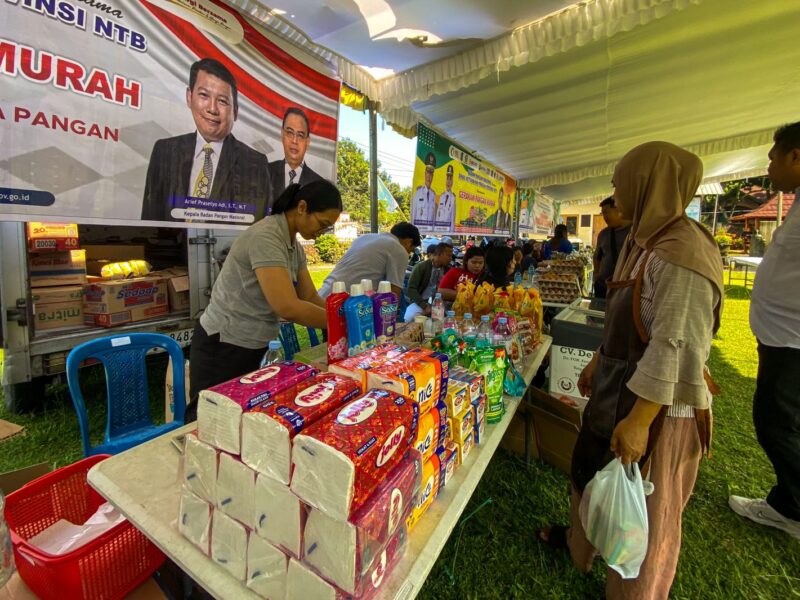 Pemprov NTB Gelar Gerakan Pangan Murah di Suranadi