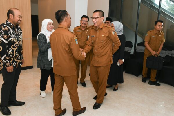 Wabup Lotim Hadiri RUPSLB PT BPR NTB Perseroda, Bahas Perubahan Anggaran Dasar hingga Rencana Konversi Syariah