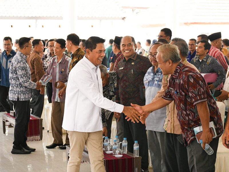 Bupati Lotim Tekankan Tiga Poin Tingkatan Pelayanan Publik