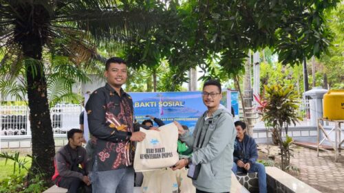 Lapas Selong Gelar Bakti Sosial di Hari Bakti