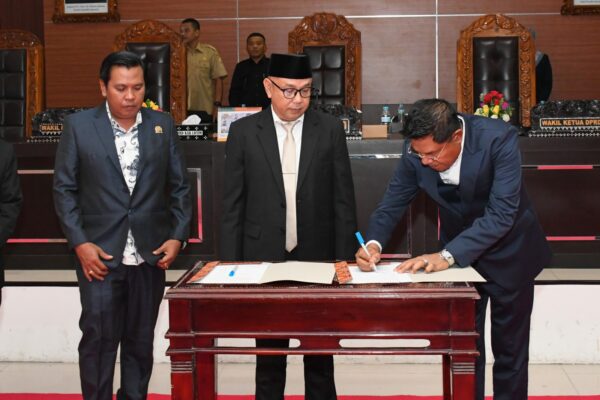 Bupati Lotim Paparkan Rancangan APBD 2026: Belanja Daerah Tembus Rp 3,72 Triliun