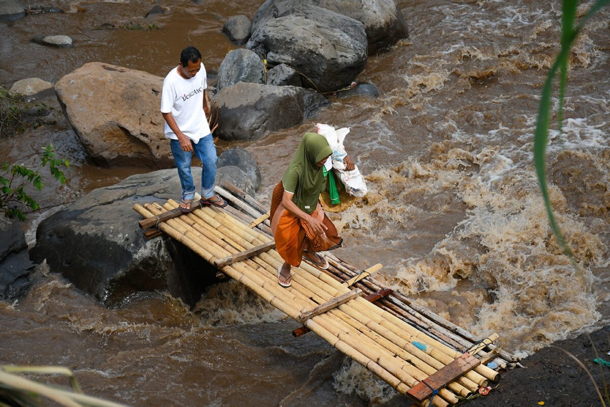 Bupati Lotim Pastikan Jembatan Darurat di Perigi Segera Terpasang, Nilai Proyek Capai Rp 800 Juta