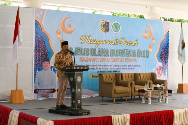 Bupati Lotim Buka Musda MUI ke-7