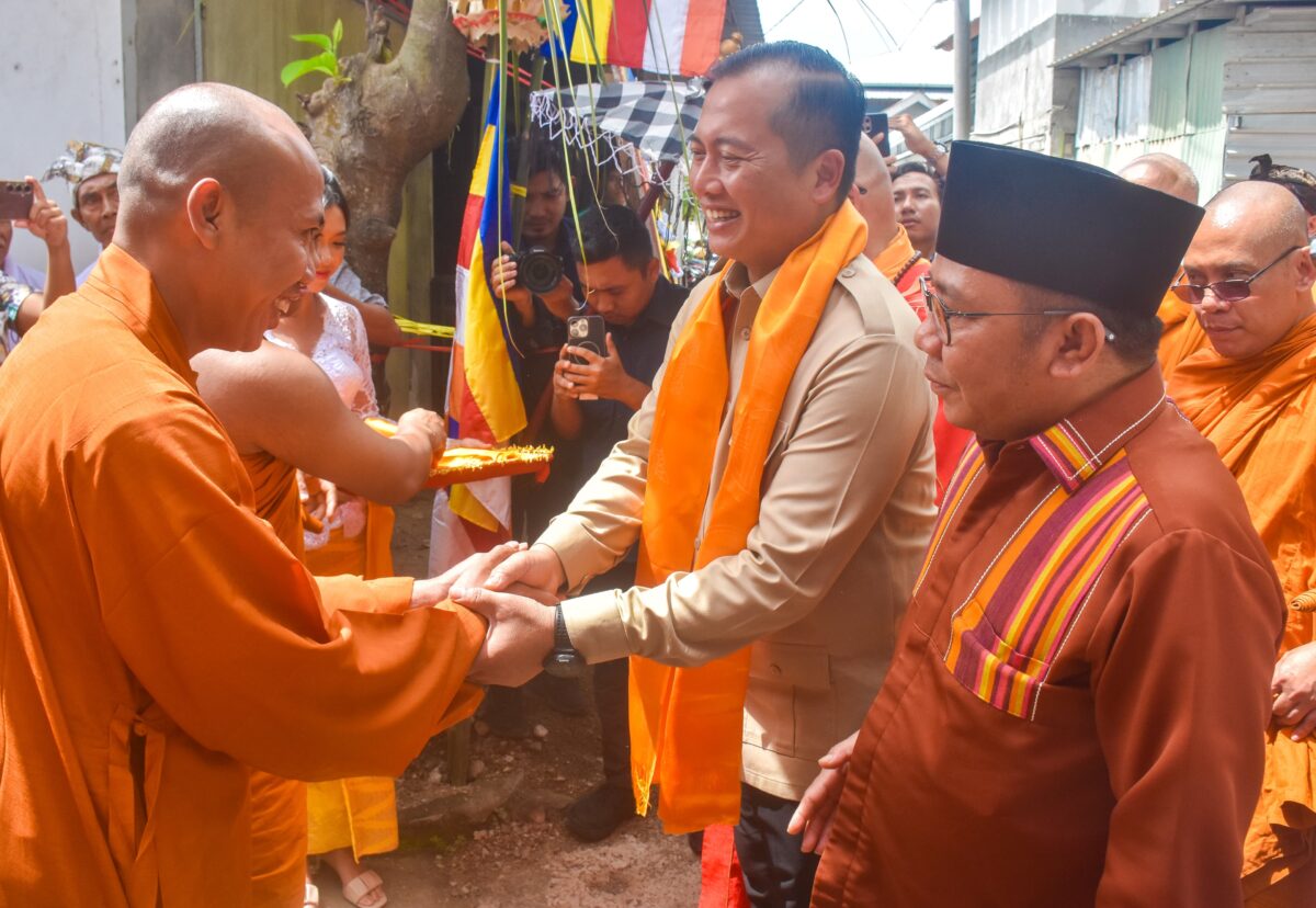 Pesmian Dua Vihara Dihadiri Gubernur NTB