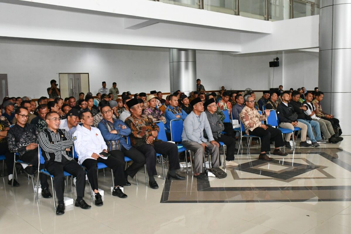 Sekda Lotim Apresiasi Kehadiran Kades dalam Rakor Koperasi Merah Putih