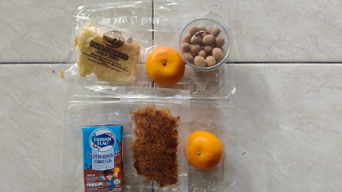 Orang Tua Keluhkan Porsi MBG Ramadan di Lombok Timur