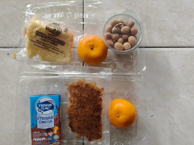 Orang Tua Keluhkan Porsi MBG Ramadan di Lombok Timur