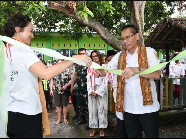 Wabup Lotim Resmikan Lima RKB Bantuan Happy Hearts di SDN 2 Gunung Malang
