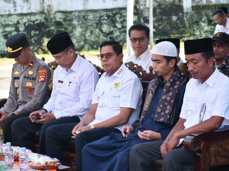 Bupati Lotim Minta ASN Fokus Bekerja, Tak Terpancing Riuh Media Sosia