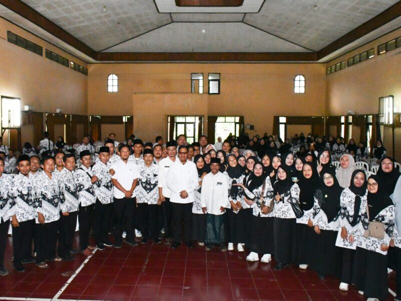 Bupati Lotim Jamin Perpanjangan SK PPPK