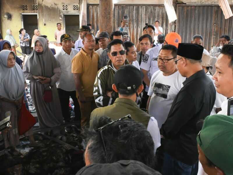 Bupati Lotim Tinjau Pasar Pringgabaya Pascakebakaran
