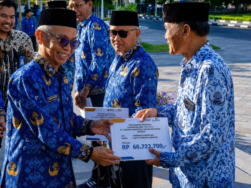Upacara Hari Kesadaran Nasional, Sekda NTB Ingatkan ASN Perkuat Integritas dan Pelayanan Publik