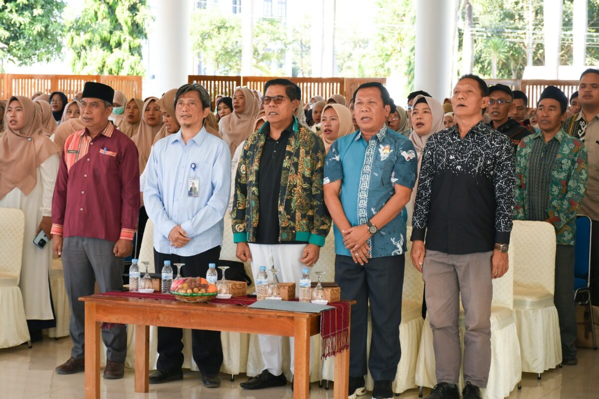 Bupati Lotim Kerahkan 300 Relawan Benahi Data Kemiskinan untuk Percepat Digitalisasi Bansos