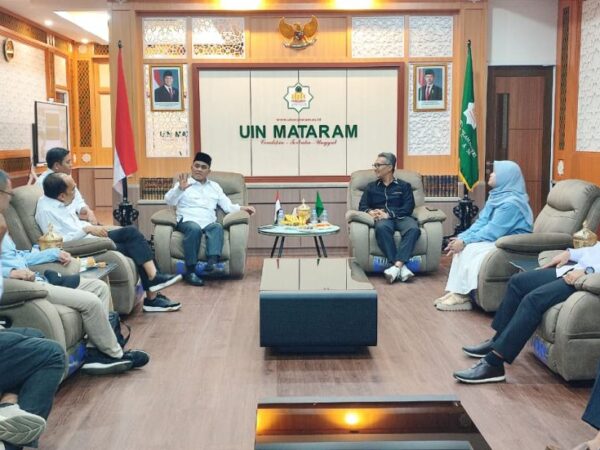 Perkuat Kolaborasi Sains Data dan Transformasi Digital, Rektor UIN Mataram Sambut Tim PkM UIN Sunan Gunung Djati Bandung