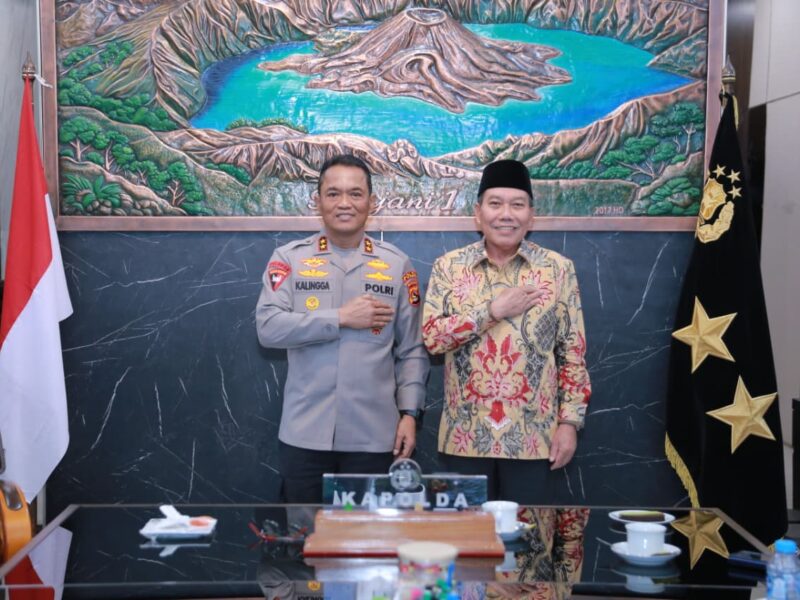 Silaturahmi Anggota Komisi lX DPR RI H. Muazzim Akbar, ke Kapolda NTB Perkuat Sinergi Jaga Kamtibmas
