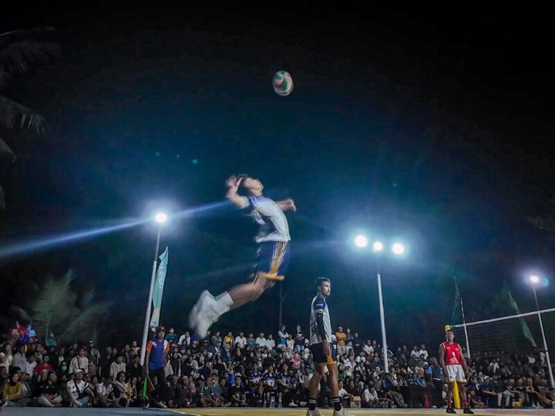 Bupati Lotim Janjikan Voli Bupati Cup di Rarang Jadi Agenda Tahunan