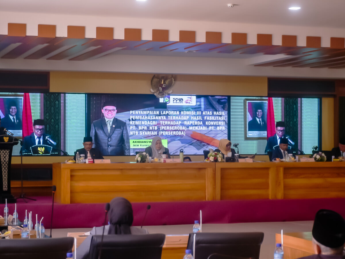 Dua Raperda Menjadi Perda Ditetapkan DPRD Provinsi NTB