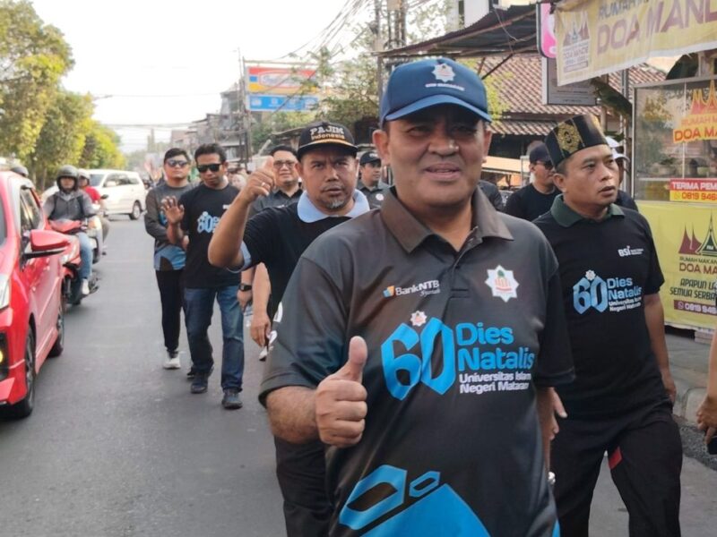 UIN Mataram Semarakkan Hari Santri danDies Natalis ke-60
