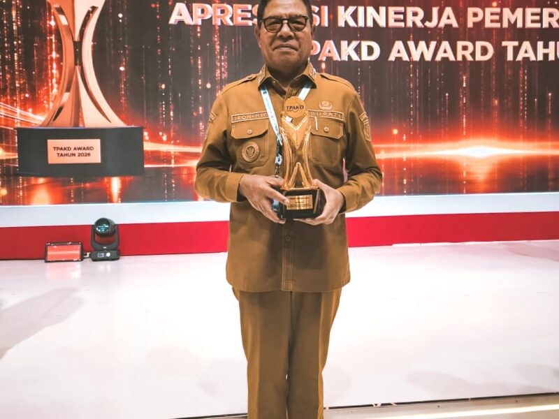 Lotim Kembali Raih TPAKD Award
