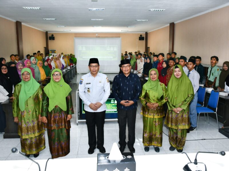 Wabup Lotim Ingatkan Bahaya Bullying